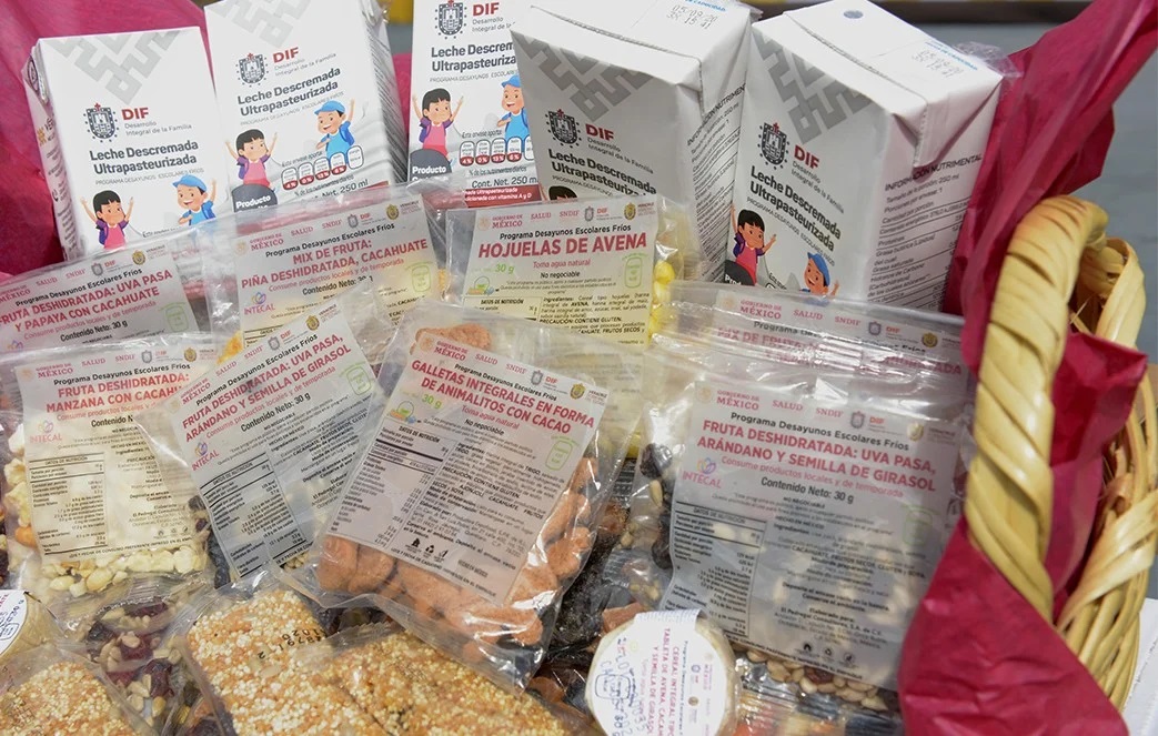 Veracruz compró desayunos escolares sin tener cómo distribuirlos; pese a  pandemia – RCK Noticias
